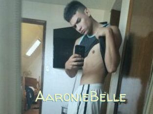 Aaronie_Belle