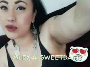 Alexia_sweetdark