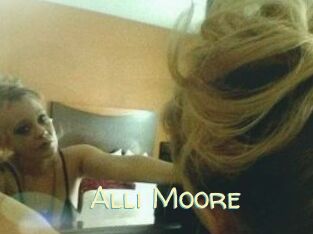 Alli_Moore