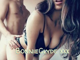 BonnieClyde_xxx Sexy Tchat