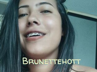 Brunettehott