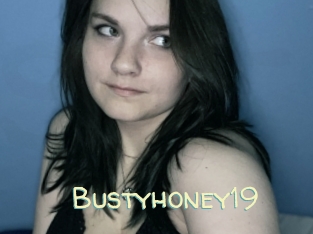 Bustyhoney19