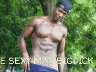 CHARLIE_SEXY_MAN_BIGDICK