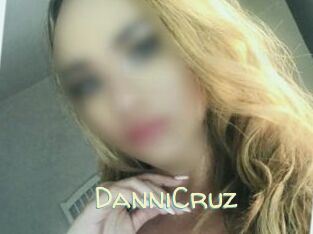 DanniCruz