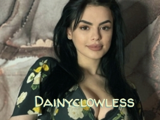 Dainyclowless
