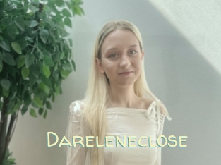 Dareleneclose