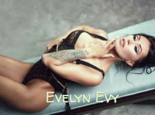 Evelyn_Evy