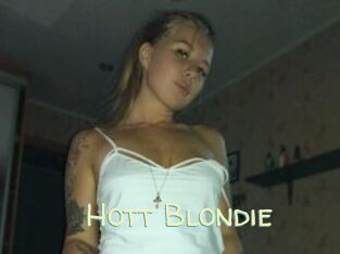 Hott_Blondie