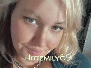 Hotemily69