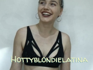 Hottyblondielatina