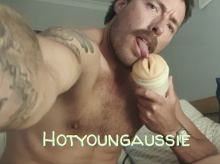 Hotyoungaussie
