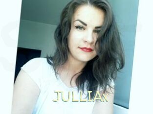 JULLIAx