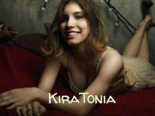 KiraTonia