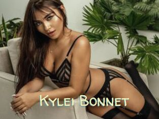 Kylei_Bonnet