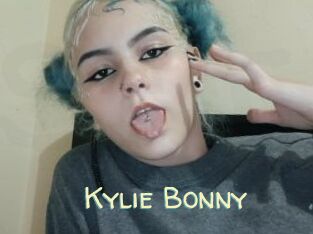 Kylie_Bonny