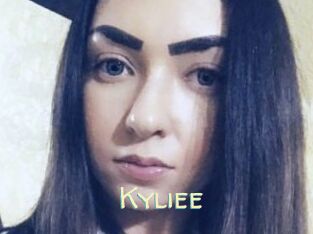 Kyliee_