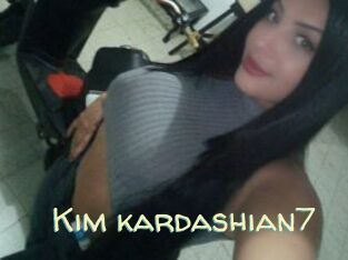 Kim_kardashian7