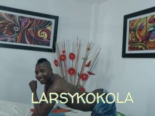 LARSYKOKOLA