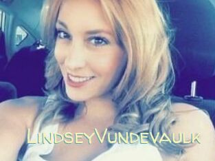 LindseyVundevaulk