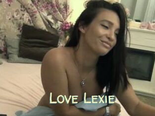 Love_Lexie