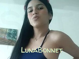 LunaBonnet