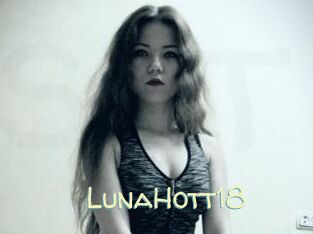 LunaHott18