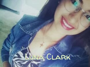 Luna_Clark