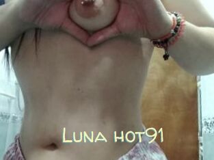 Luna_hot91