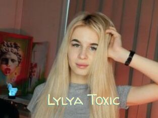 Lylya_Toxic
