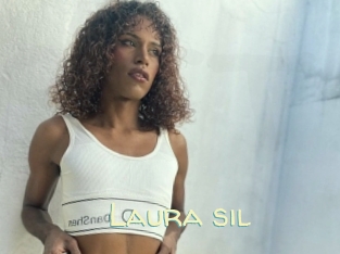 Laura_sil