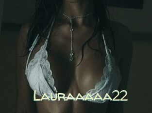 Lauraaaaa22
