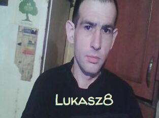 Lukasz8