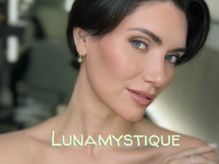 Lunamystique
