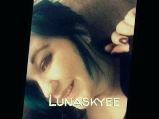 Lunaskyee