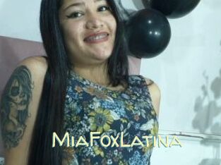 MiaFoxLatina