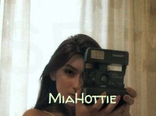 MiaHottie