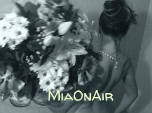 MiaOnAir
