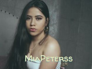 MiaPeterss
