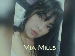 Mia_Mills