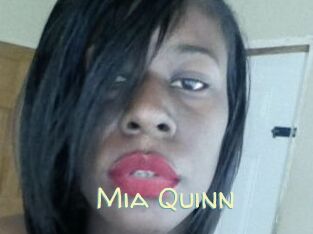 Mia_Quinn