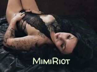 Mimi_Riot