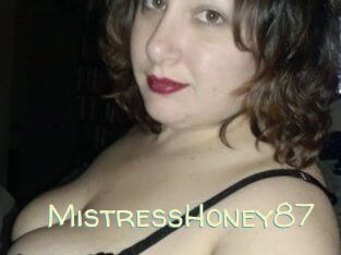MistressHoney87