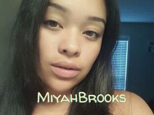 Miyah_Brooks