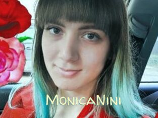 MonicaNini