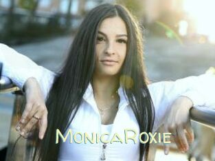 MonicaRoxie