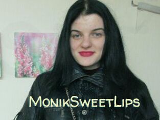 MonikSweetLips