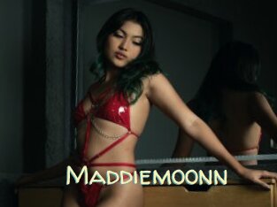 Maddiemoonn
