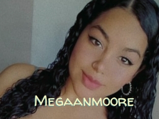 Megaanmoore