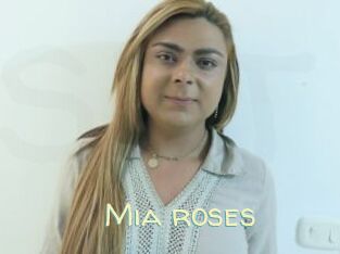 Mia_roses