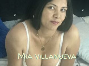 Mia_villanueva